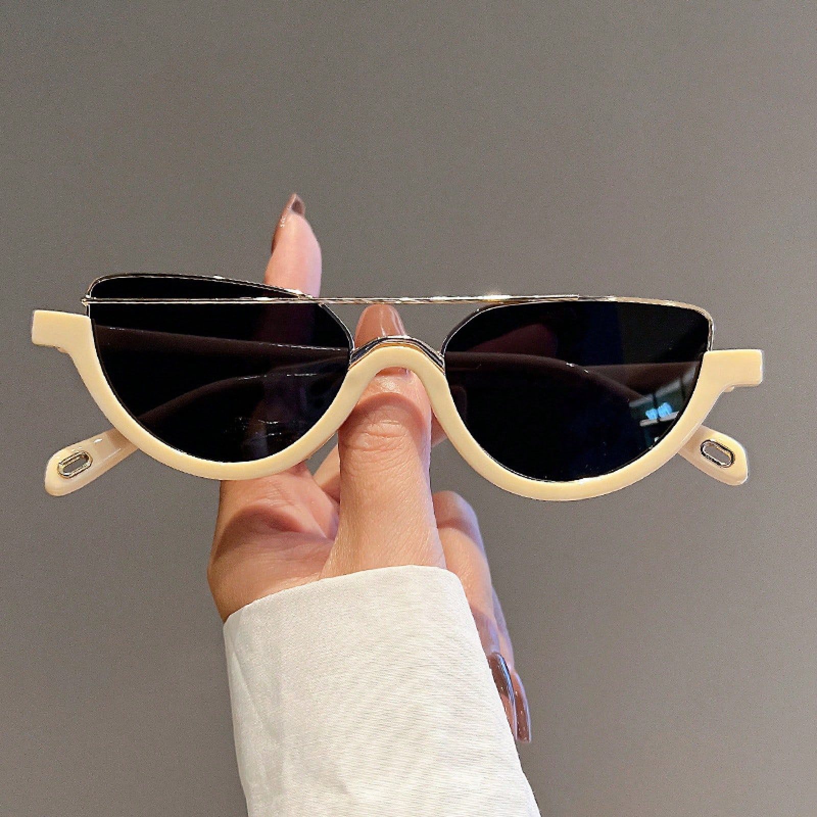 Photography Style - Women's Half-Fashion Glasses Street Photography Style