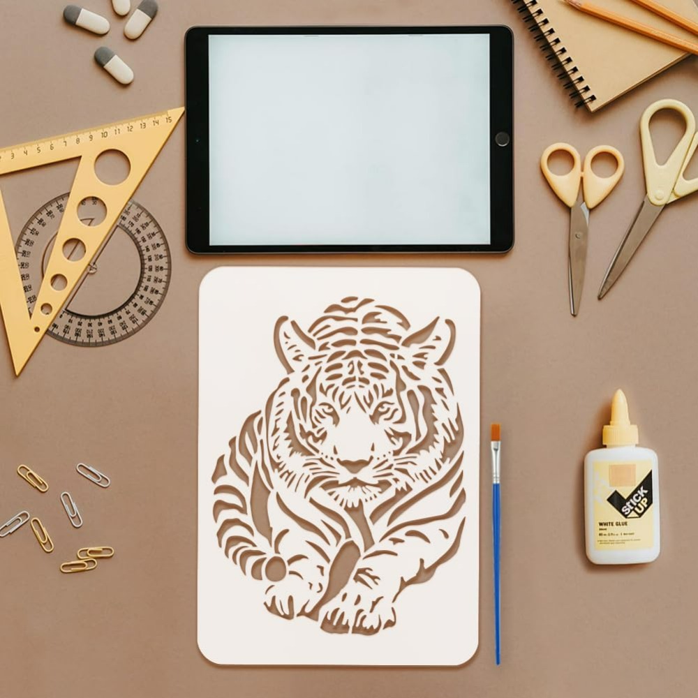 Tiger Stencil with Paint Brush - Photography Techniques のレビューと価格