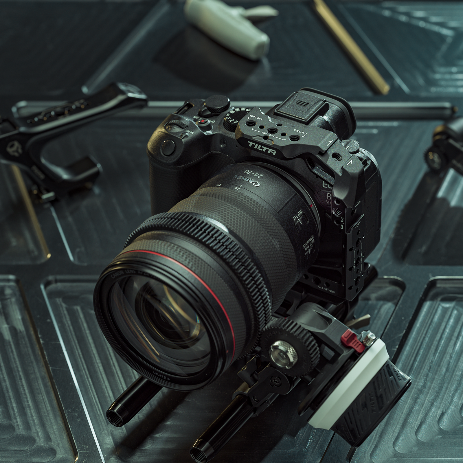 TILTA for Canon R6 Mark II  R6 - Camera Cage Baseplate のレビューと価格