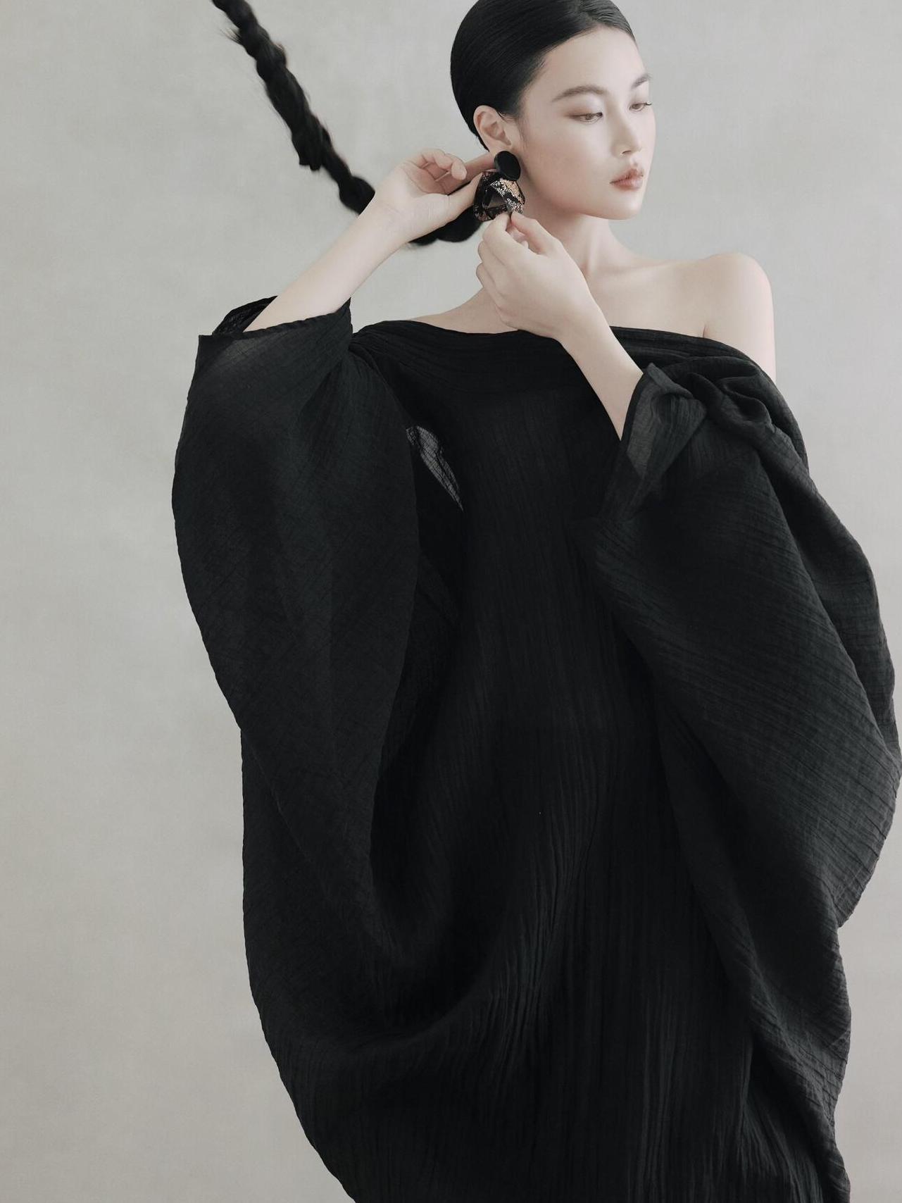 Black Backless Dress Women's R - Photography Zen のレビューと価格