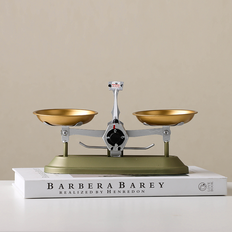 ‌Minimalist Iron Balance Sculp - Photography Zen のレビューと価格