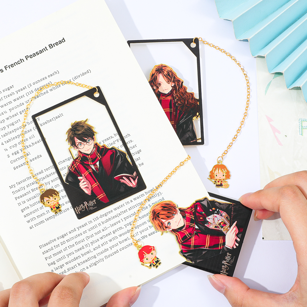 Harry Potter Retro Metal Bookm - Photography History のレビューと価格