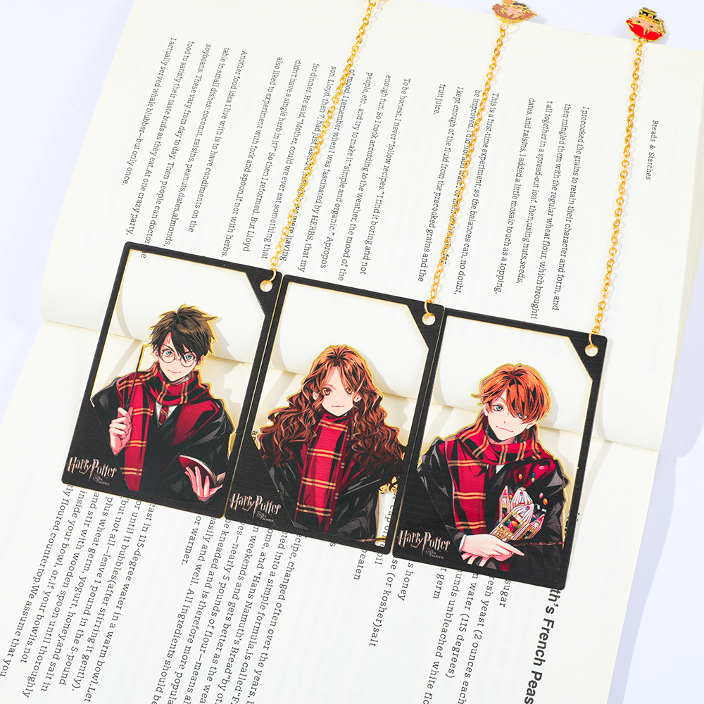 Harry Potter Retro Metal Bookm - Photography History のレビューと価格